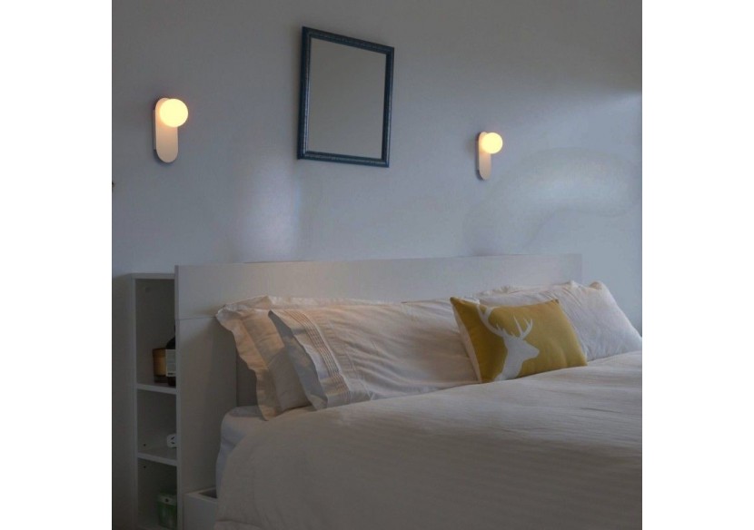 Applique murale boule en verre "Brian"-E27 - LN1548-B - Barcelona LED Applique murale boule en verre "Brian"-E27 - LN1548-B - Barcelona LED