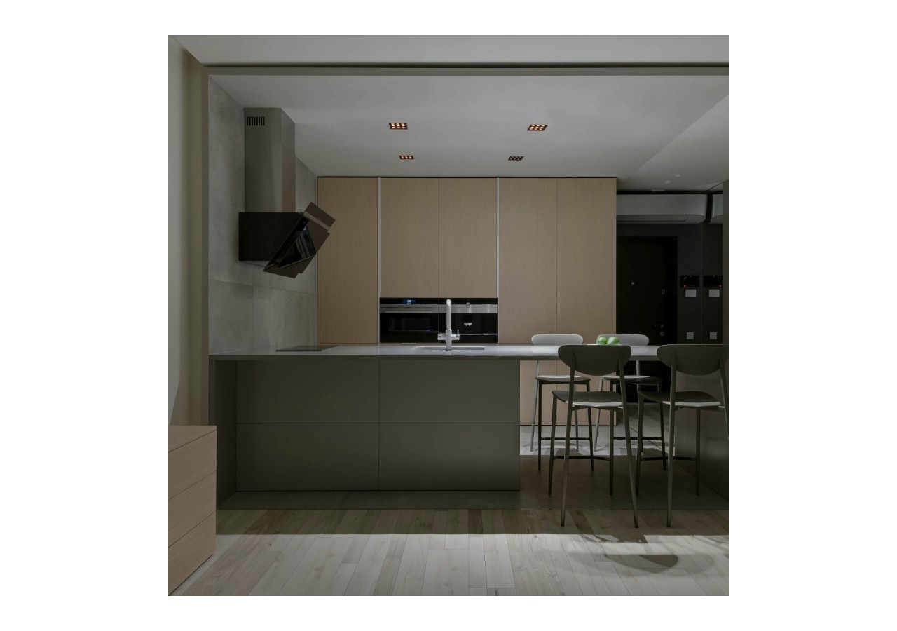 Spot LED encastrable carré 18W-9 lumières-UGR18-IRC90-Puce OSRAM-Noir - B1217-18W-N-270 - Barcelona LED