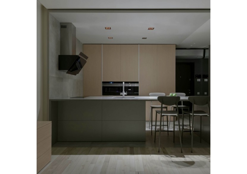 Spot LED encastrable carré 18W-9 lumières-UGR18-IRC90-Puce OSRAM-Noir - B1217-18W-N-270 - Barcelona LED