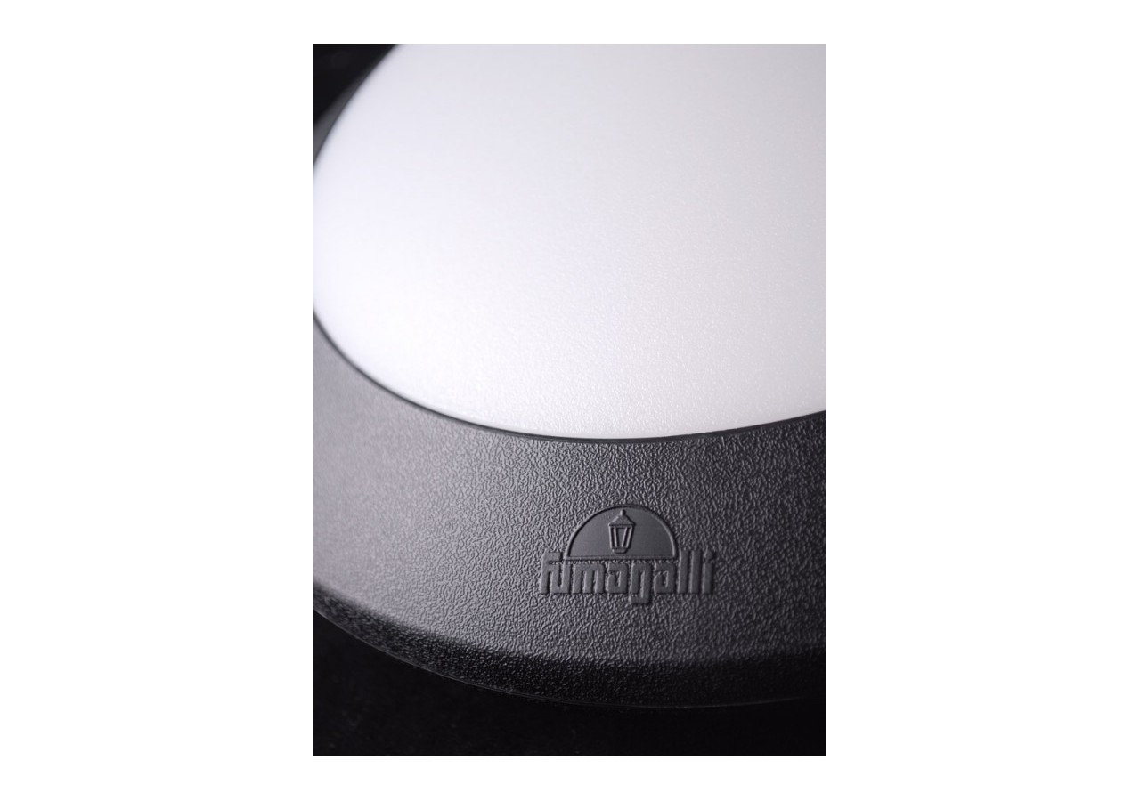 Applique ou plafonnier d'extérieur étanche FUMAGALLI BERTA E27 IP66 - 1B2.000.000.AYP271 - Barcelona LED