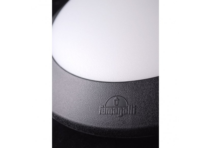 Applique ou plafonnier d'extérieur étanche FUMAGALLI BERTA E27 IP66 - 1B2.000.000.AYP271 - Barcelona LED