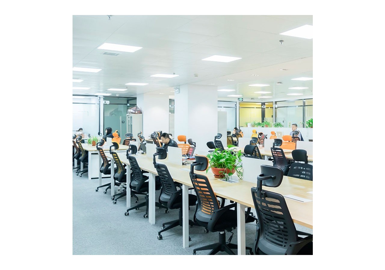 Panneau LED 60x60 extra-plat-Driver PHILIPS-44W-UGR19 - B5235-BC4 - Barcelona LED