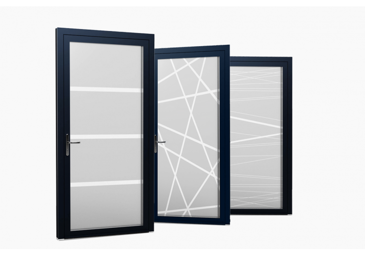 Gamme de portes d'entrée vitrées en Alu