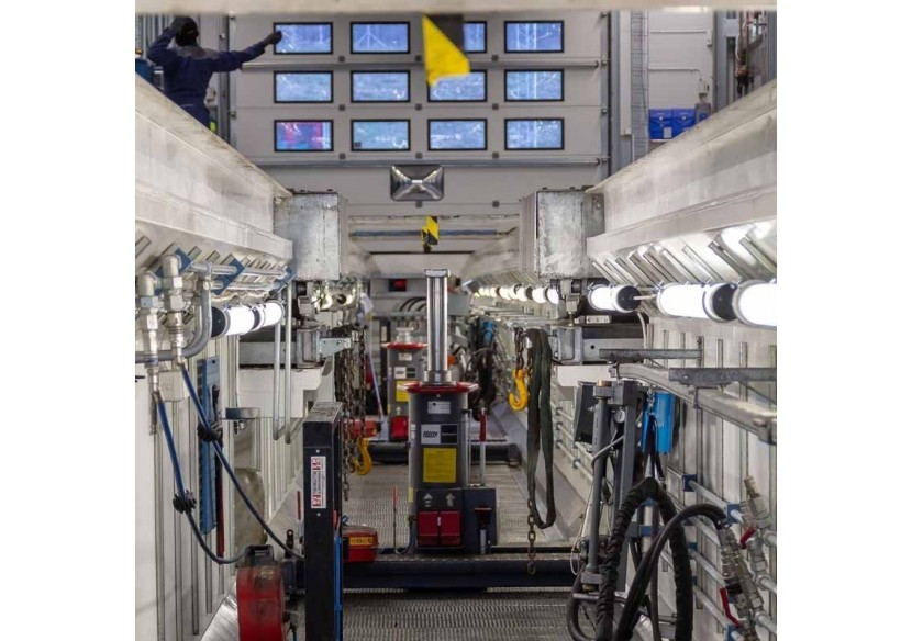 Réglette LED étanche tubulaire 30W IP68 120cm pour fermes - B8490-120BC - Barcelona LED