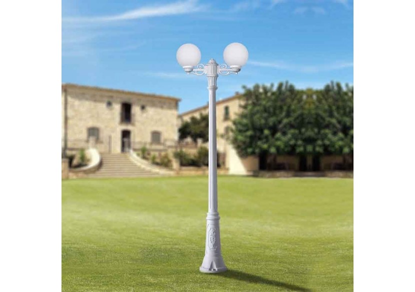 Double lampadaire LED d'extérieur FUMAGALLI "GIGI BISSO GLOBE" 2LxE27 - G25.156.S20.WYF1R - Barcelona LED