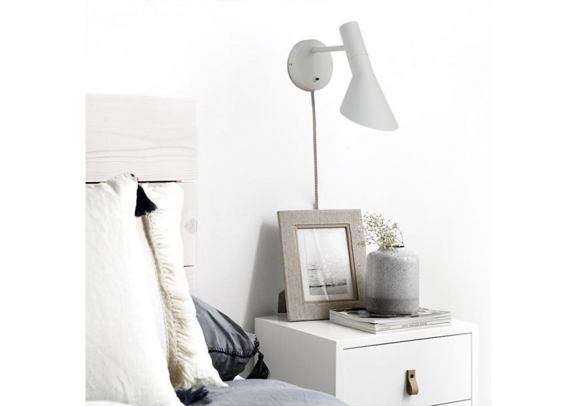 Applique murale design avec prise "Marlene" - L3037-B - Barcelona LED