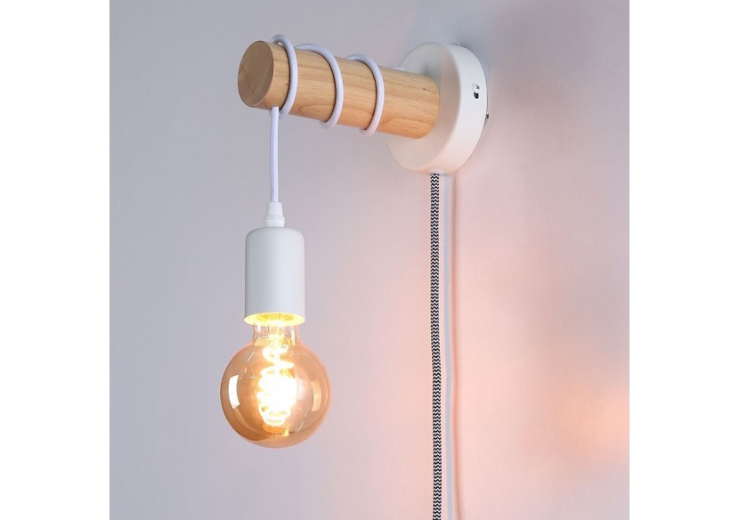 Lampe murale en bois avec interrupteur et prise "MILA" - LM135-EU-B - Barcelona LED Lampe murale en bois avec interrupteur et prise "MILA" - LM135-EU-B - Barcelona LED