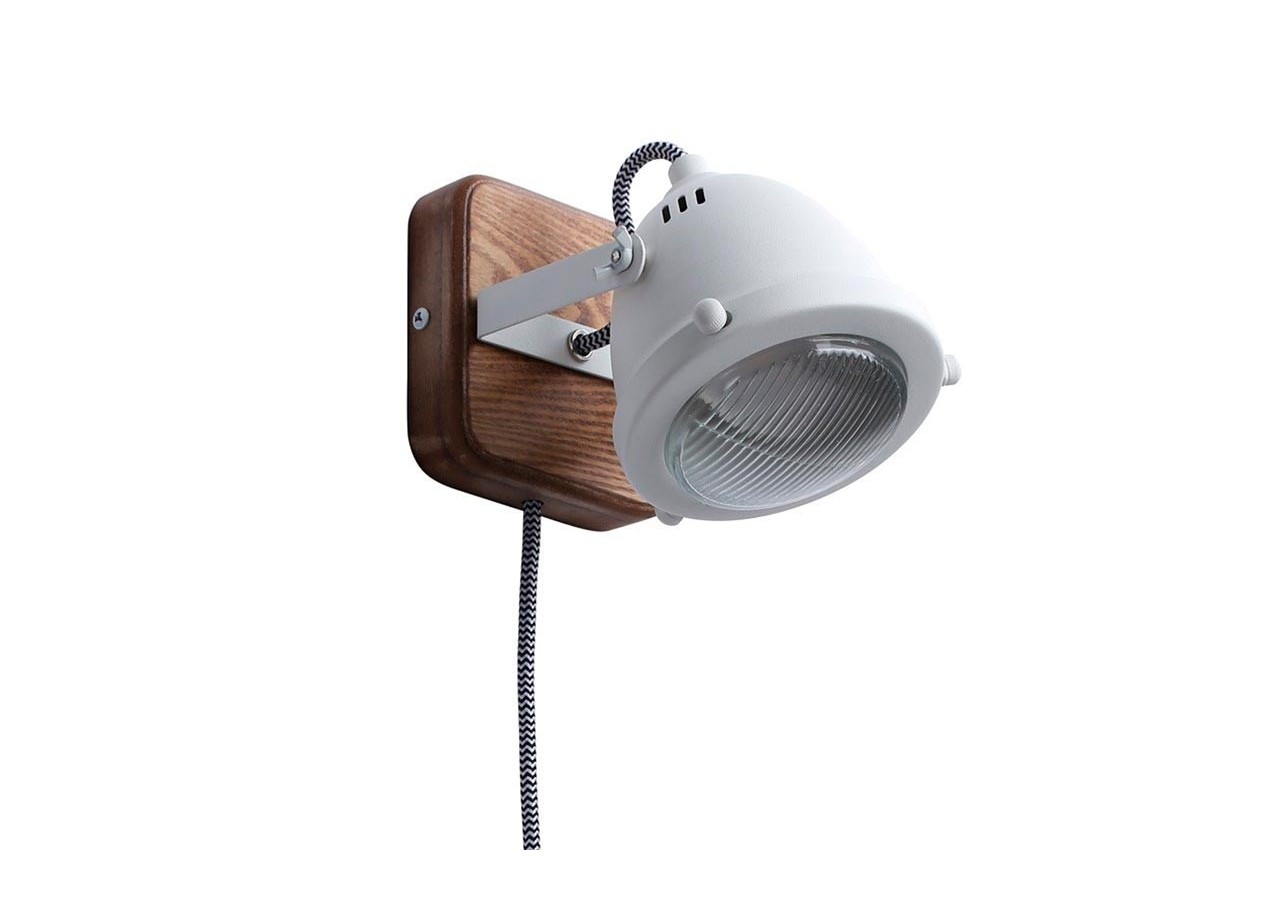 Applique murale avec prise et interrupteur "MOTT" - LV140-B-EU - Barcelona LED