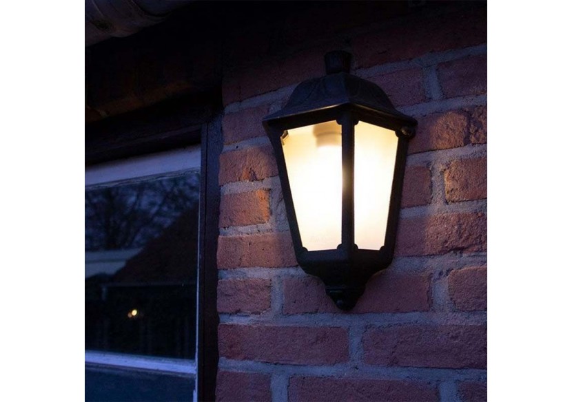 Demi-lanterne murale "Iesse" diffuseur opaque E27 IP55 - M22.000.000.AYE27 - Barcelona LED Demi-lanterne murale "Iesse" diffuseur opaque E27 IP55 - M22.000.000.AYE27 - Barcelona LED