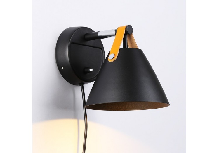 Applique murale "Ellen" avec interrupteur et prise - L3054-N - Barcelona LED 2