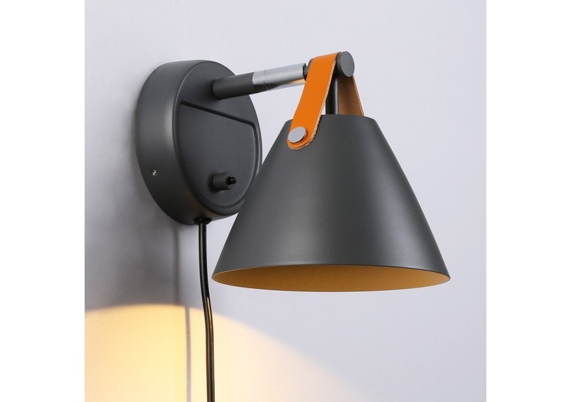 Applique murale "Ellen" avec interrupteur et prise - L3054-G - Barcelona LED