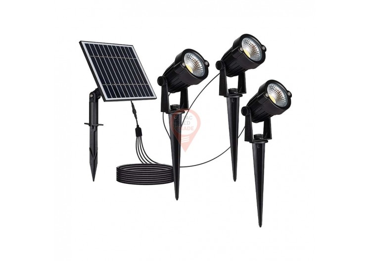 3 lampes LED solaire sur piquet 3 x 1,2W