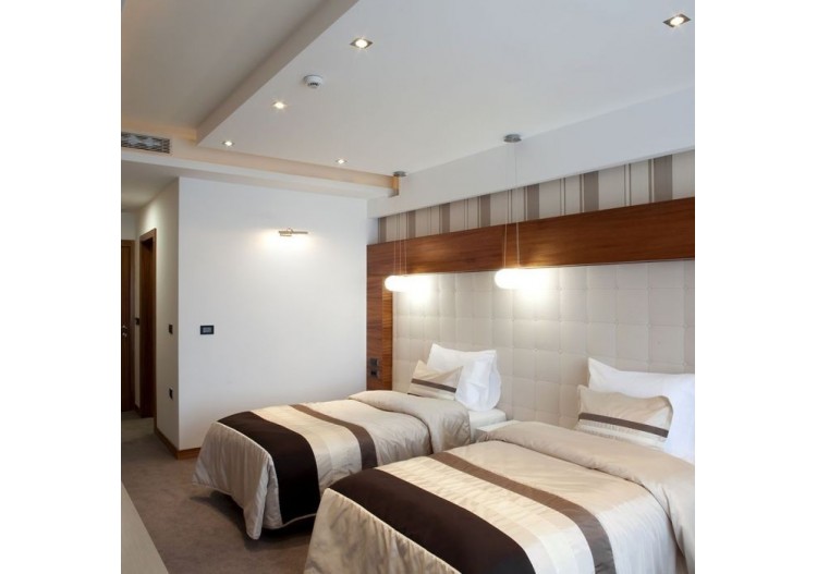 Spot Spot GU10 Carré Chome 2 pcs/carton