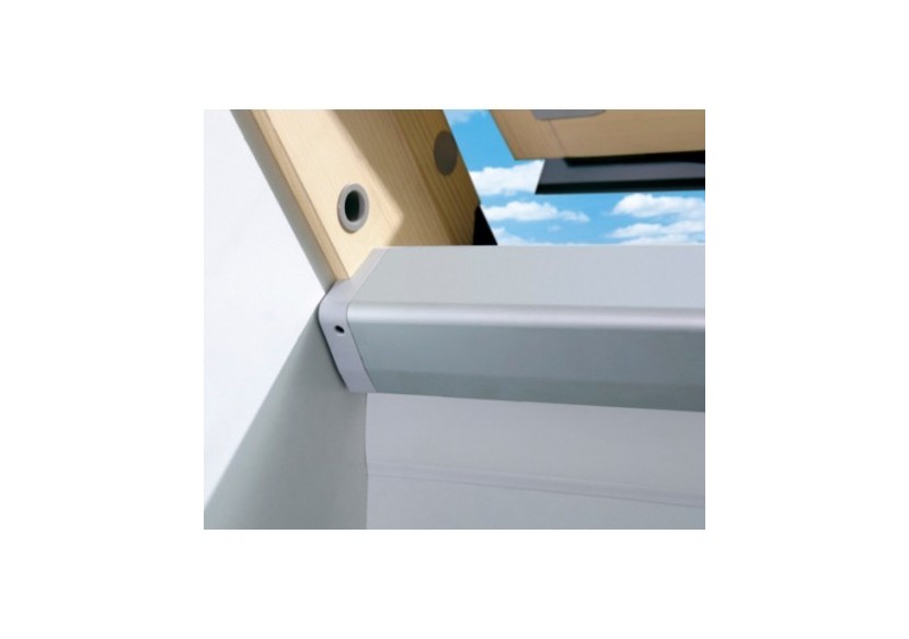 Fênetres de toit 94x140 en bois naturel à rotation FTP-V - 873Y09 - Fakro