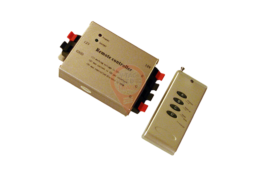 Contrôleur radio avec télécommande 4 boutons Contrôleur radio avec télécommande 4 boutons