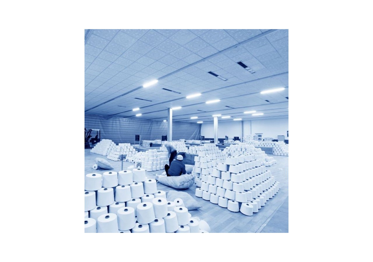 Vt-8-43 Raccord de réglette LED 40 W - 127 cm, puce Samsung CCT : 3 en 1, 5 ans de garantie- 517 - V-tac