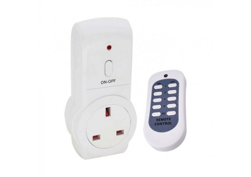 Vt-133 3 prises britanniques enfichables avec télécommande tension : 240 V CA/50 Hz : 13 A/3 120 W.- 10186 - V-tac