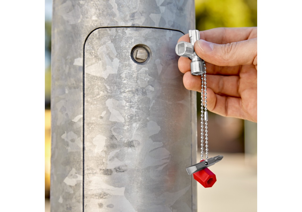 Clé universelle pour armoires de commande et systèmes de fermeture 44mm - Knipex - 001102