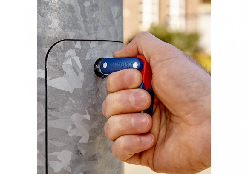 Clé universelle "DoubleJoint" pour armoires de commande - 62mm - Knipex - 001106V03