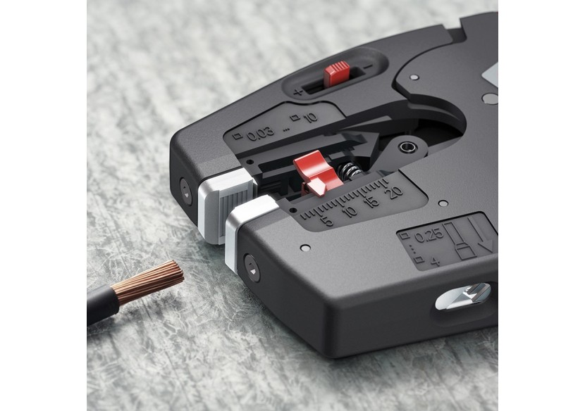 Pince à dénuder automatique 10mm2 et à sertir les embouts de 0,25 à 4mm2 - Knipex - 1272190