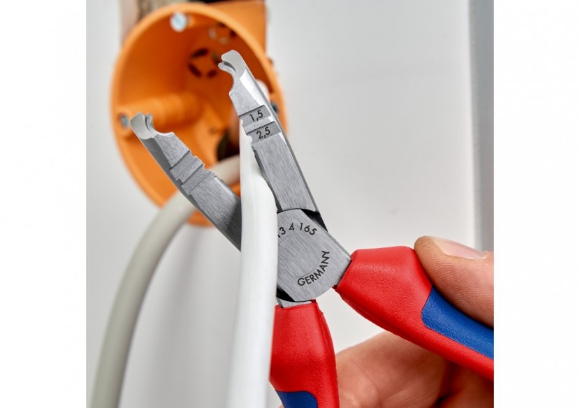 Pince à dégainer et à dénuder câbles ronds et hydrofuges - 165mm - Bi-matière - Knipex - 1342165