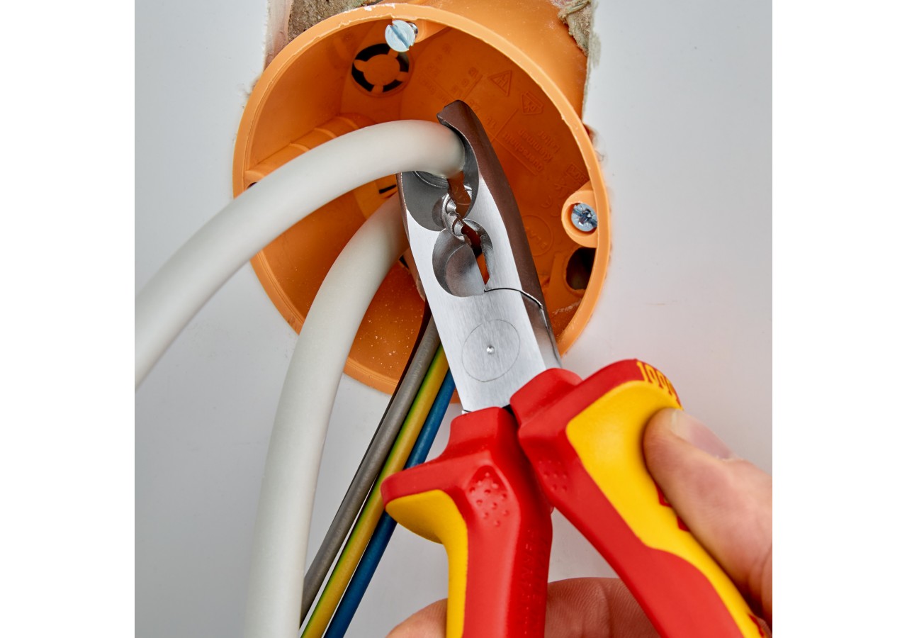 Pince à dégainer et à dénuder câbles ronds - 165mm - Bi-matière - Chromée 1000V - Knipex - 1346165