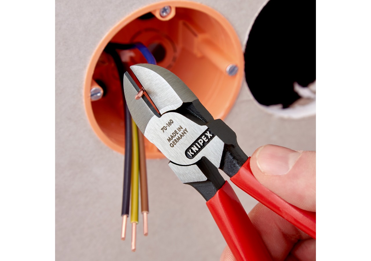 Pince coupante de côté multiusage 160mm - Tête étroite - Gainage PVC - 62 HRC - Knipex - 7001160