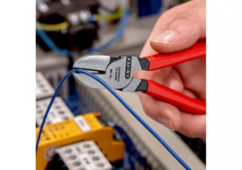 Pince coupante de côté multiusage 160mm - Tête étroite - Gainage PVC - 62 HRC - Knipex - 7001160