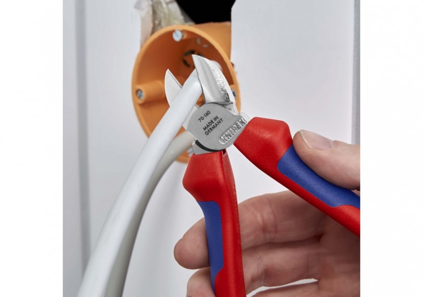 Pince coupante de côté multiusage tête étroite 160mm - Bi-matière - Chromée - Knipex - 7005160