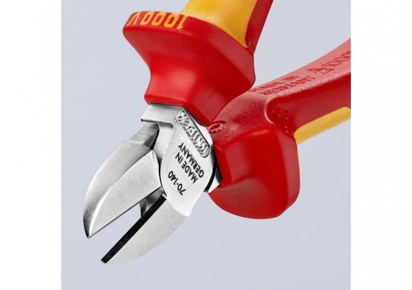 Pince coupante de côté multiusage tête étroite 140mm Bi-matière Chromée 1000V - Knipex - 7006140