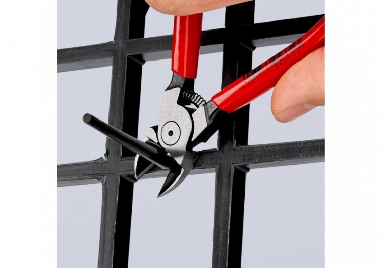 Pince coupante de côté sans biseau pour plastique avec ressort 140mm Gainage PVC - Knipex - 7201140 2