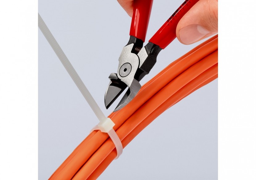 Pince coupante de côté sans biseau pour plastique avec ressort 140mm Gainage PVC - Knipex - 7201140