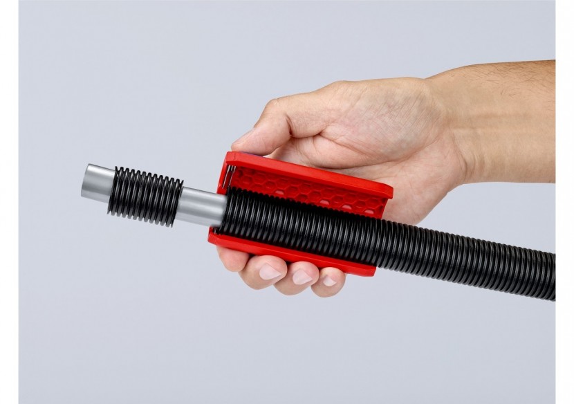 TwistCut® Coupe-gaines préfilées et sanitaires de Ø13 à 32mm - SC - Knipex - 902201SB TwistCut® Coupe-gaines préfilées et sanitaires de Ø13 à 32mm - SC - Knipex - 902201SB