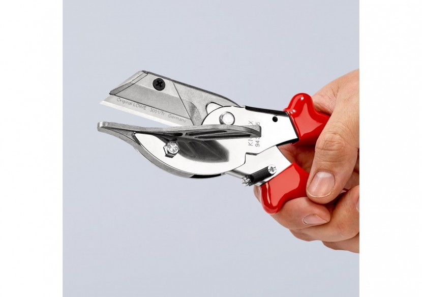 Pince coupante à onglet 215mm - Corps en acier chromé - Gainage PVC - Knipex - 9435215