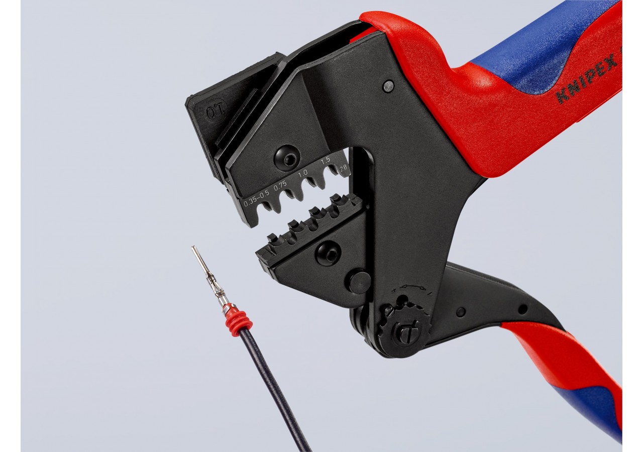 Pince à sertir universelle 200mm - Gaines bi-matière - Sans matrice - En coffret - Knipex - 9743200