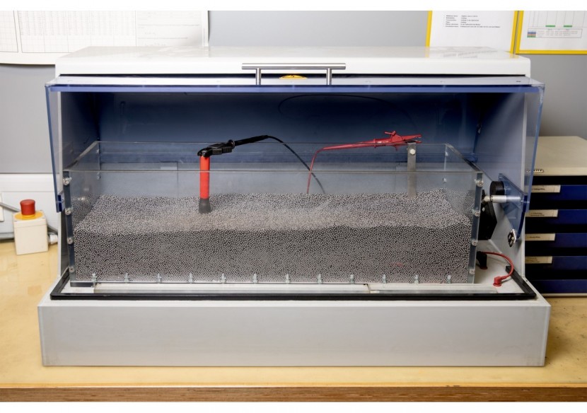 Clé dynamométrique réversible 385mm - Carré mâle 3/8" - Isolée 1000V - 5 à 50Nm - Knipex - 983350