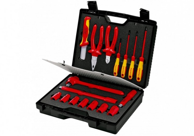 Coffret assortiment - 17 outils pour électricien - Isolés 1000V - Knipex - 989911