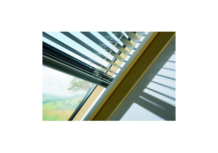 Store Vénitien Ajp 167 114X118 - 28810 - Fakro 2