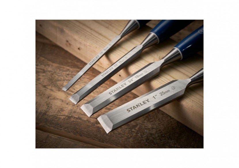 CISEAU A BOIS ABS - JEU DE 4PCS - 0-16-130 - Stanley