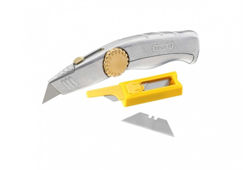 COUTEAU A LAME RETRACTABLE TITAN FATMAX PRO - 0-10-819 - Stanley