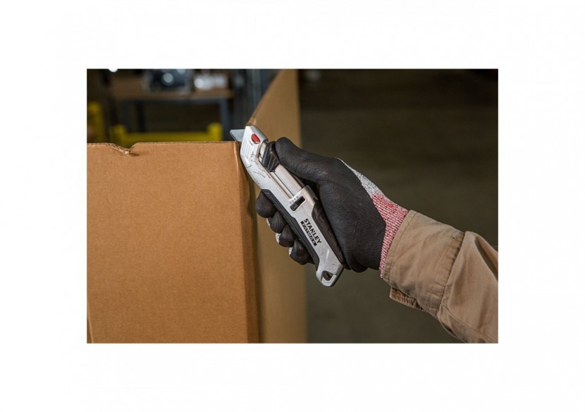 COUTEAU DE SÉCURITÉ MÉTAL À LAME AUTO-RÉTRACTABLE FATMAX - FMHT10367-0 - Stanley