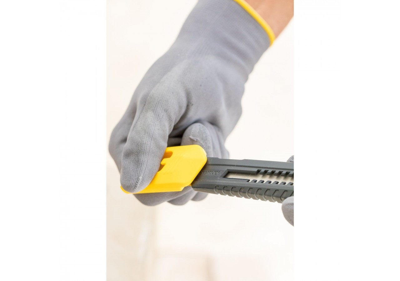 CUTTER 18MM SM - 0-10-151 - Stanley