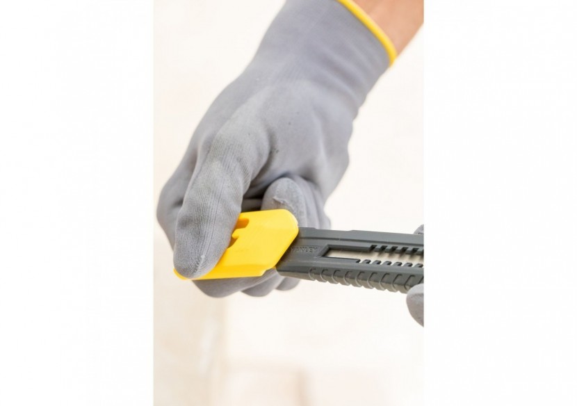 CUTTER 18MM SM - 0-10-151 - Stanley