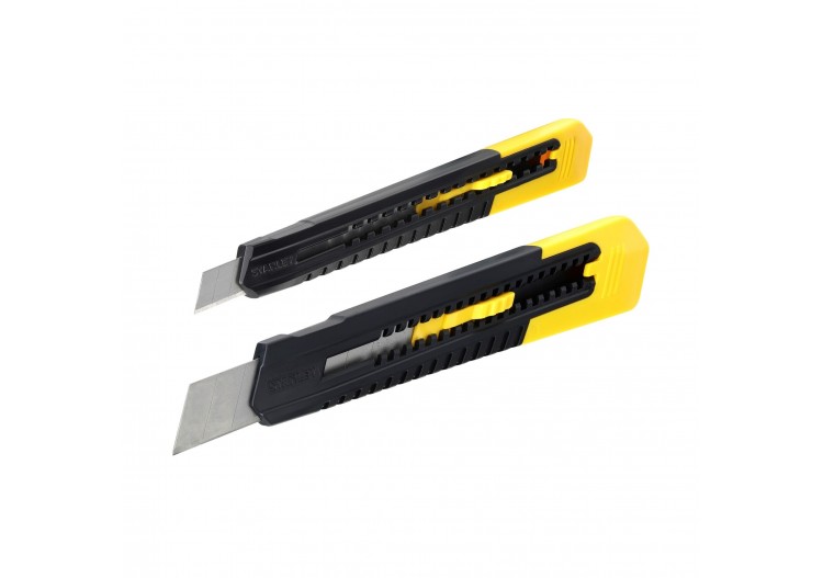 LOT DE 2 CUTTERS 9 ET 18 MM...