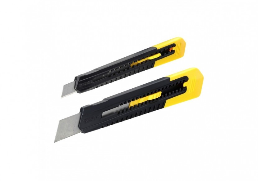 LOT DE 2 CUTTERS 9 ET 18 MM SM - STHT10202-0 - Stanley