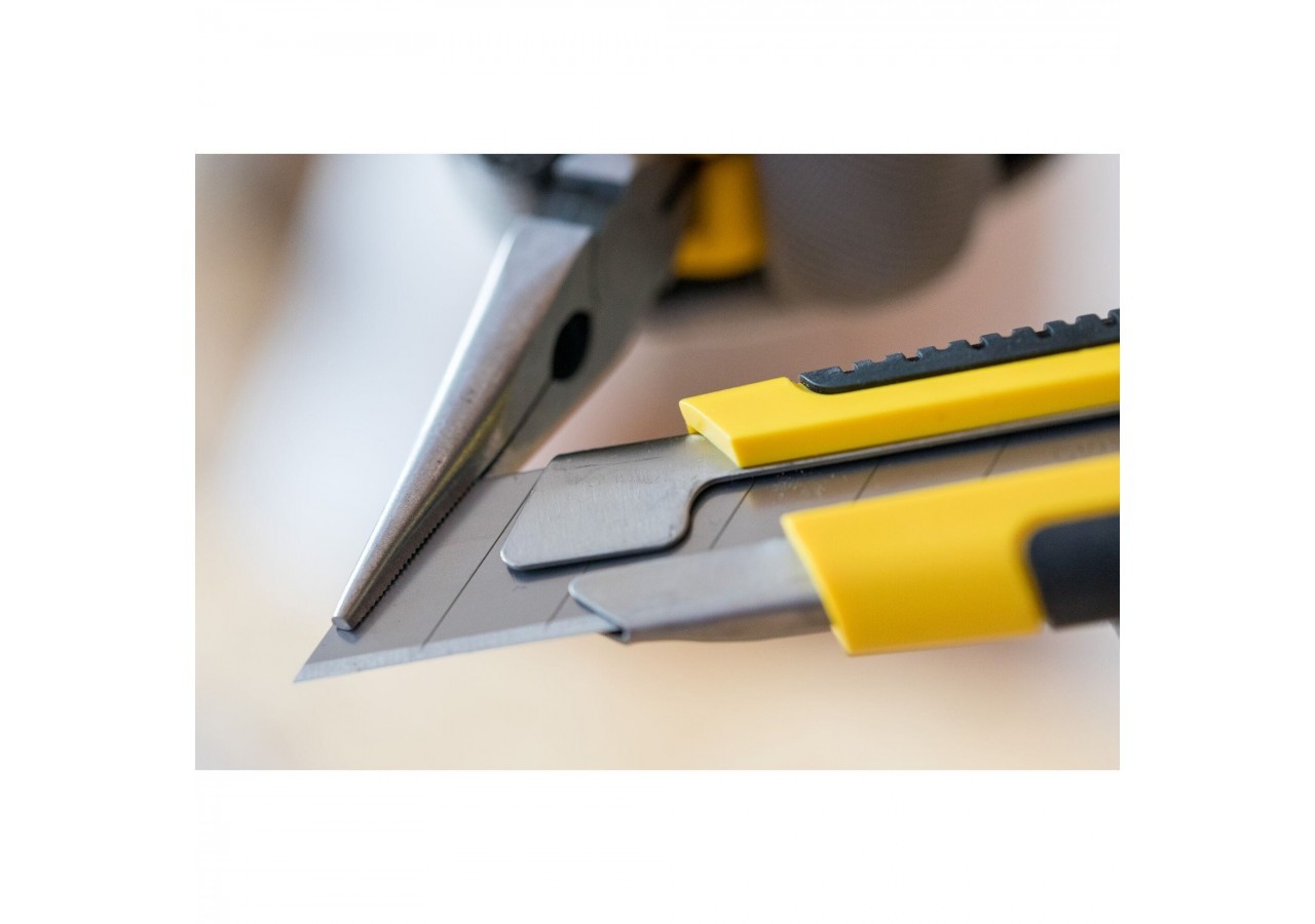 CUTTER 25MM BIMATIERE - 0-10-425 - Stanley