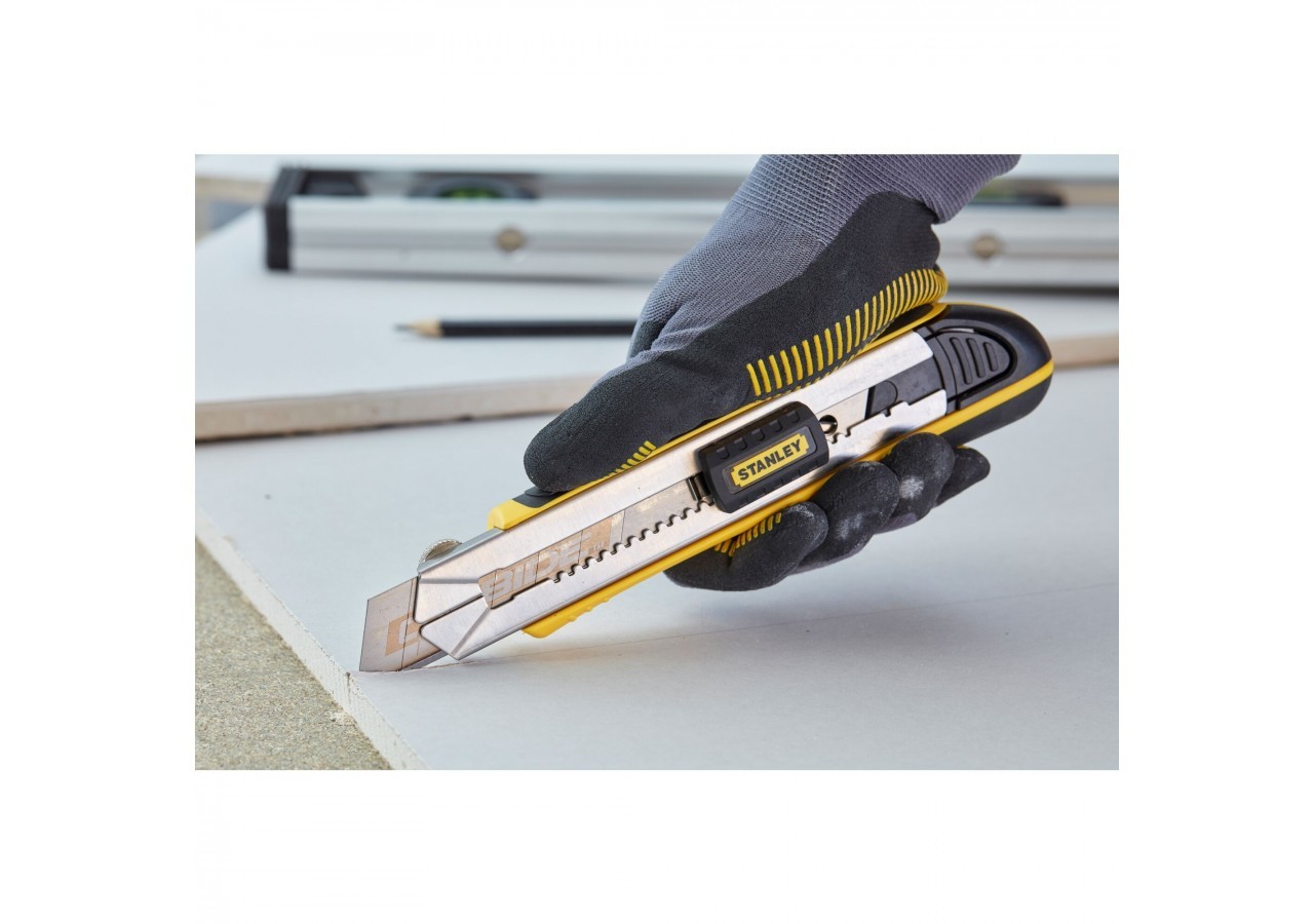 CUTTER 18MM A CARTOUCHE FATMAX - 0-10-481 - Stanley