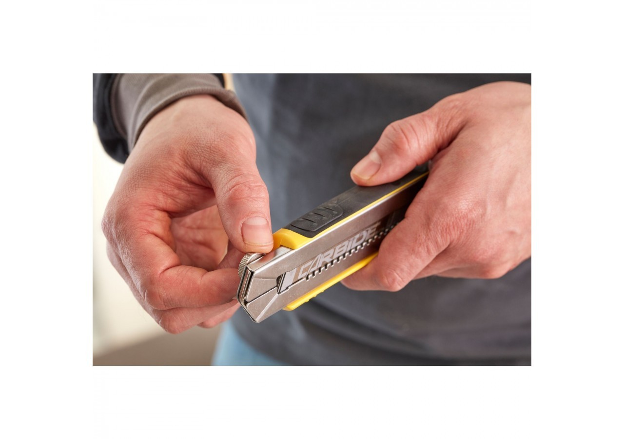 CUTTER 18MM A CARTOUCHE FATMAX - 0-10-481 - Stanley