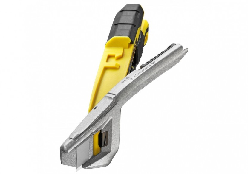 CUTTER 18MM QUICK SNAP FATMAX – BOUTON POUSSOIR - FMHT10594-0 - Stanley