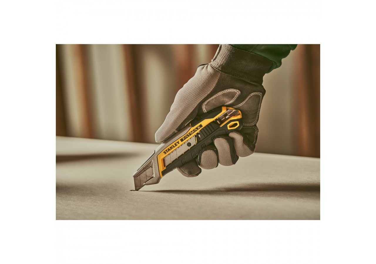 CUTTER 18MM QUICK SNAP FATMAX – BOUTON POUSSOIR - FMHT10594-0 - Stanley